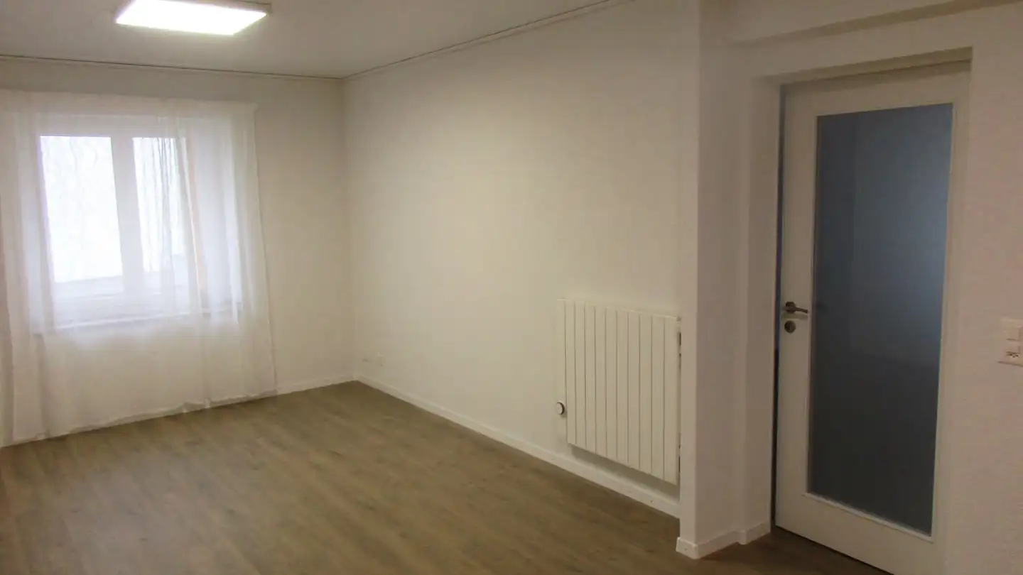 Apartment for rent - Rue Du Moutier 5, 1337 Vallorbe - Photo 2