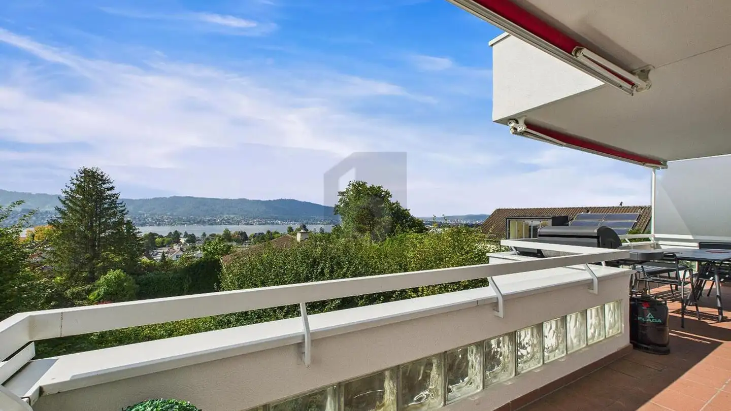 Appartement à louer - 8702 Zollikon