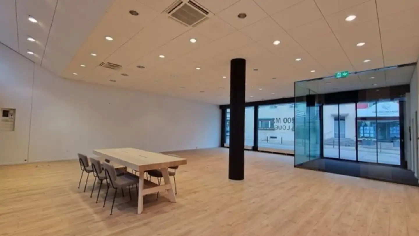 Commercial for rent - 2800 Delémont