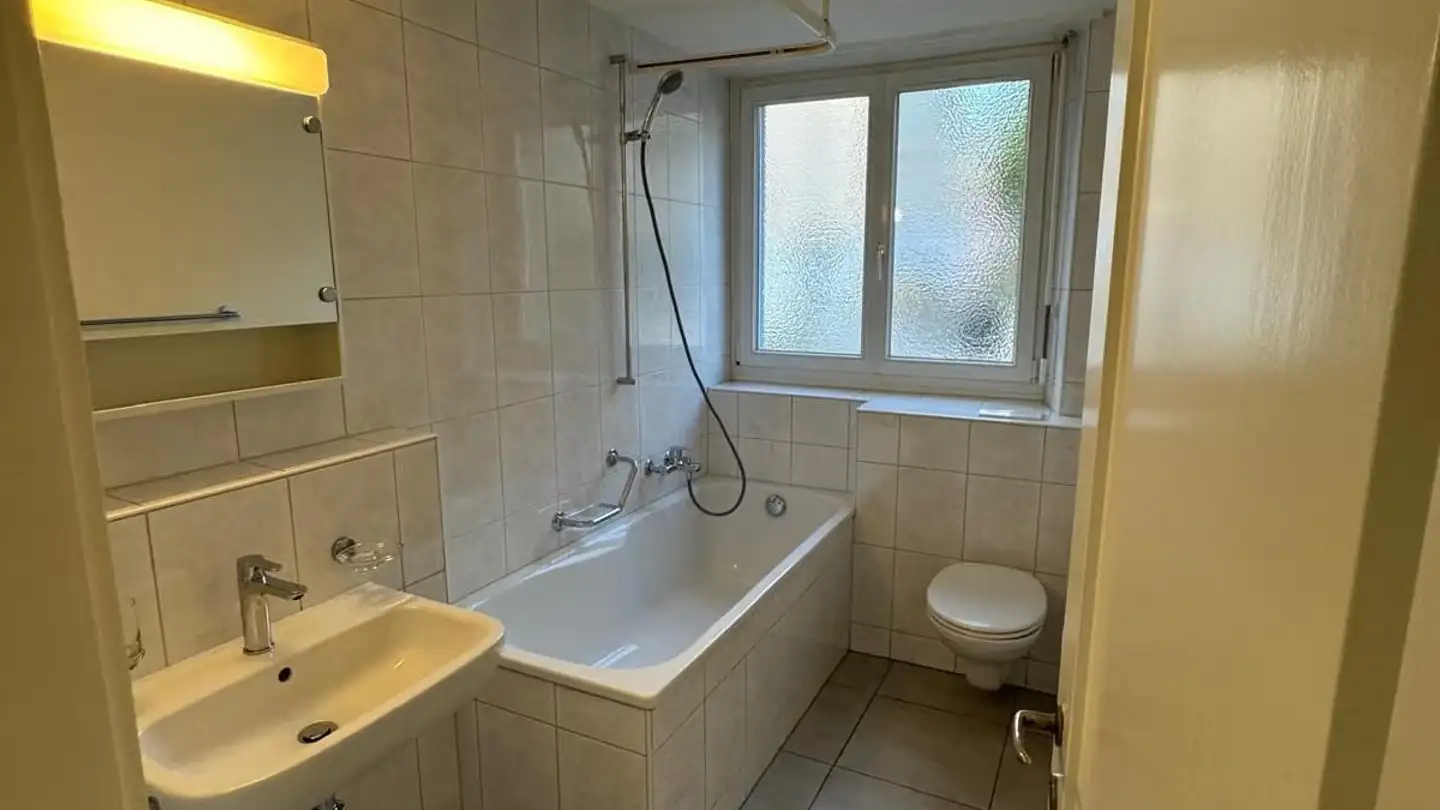 Apartment for rent - Muttenzerstrasse 18, 4127 Birsfelden - Photo 3