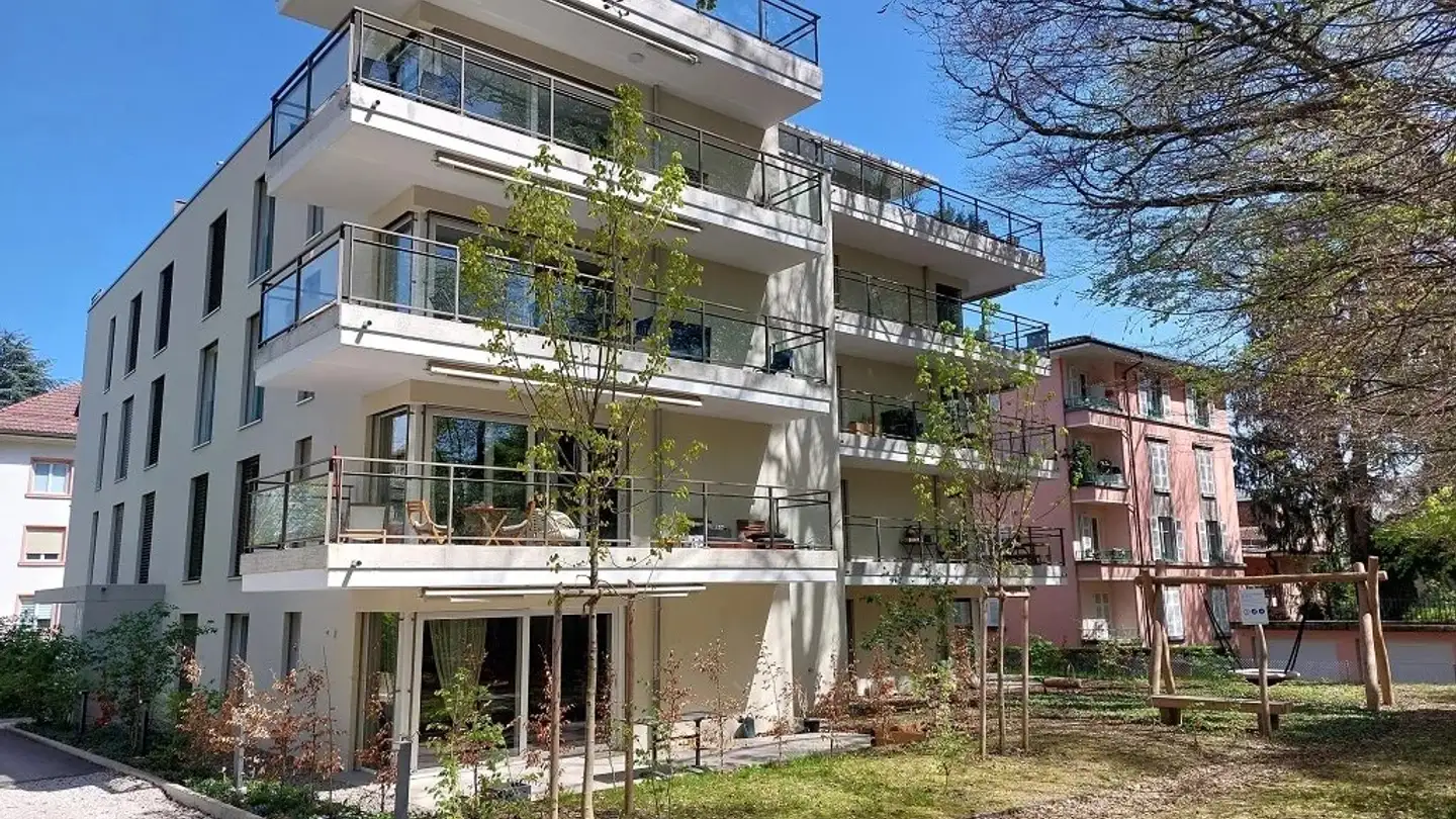 Outdoor parking space for rent - Chemin Du Levant 14, 1005 Lausanne