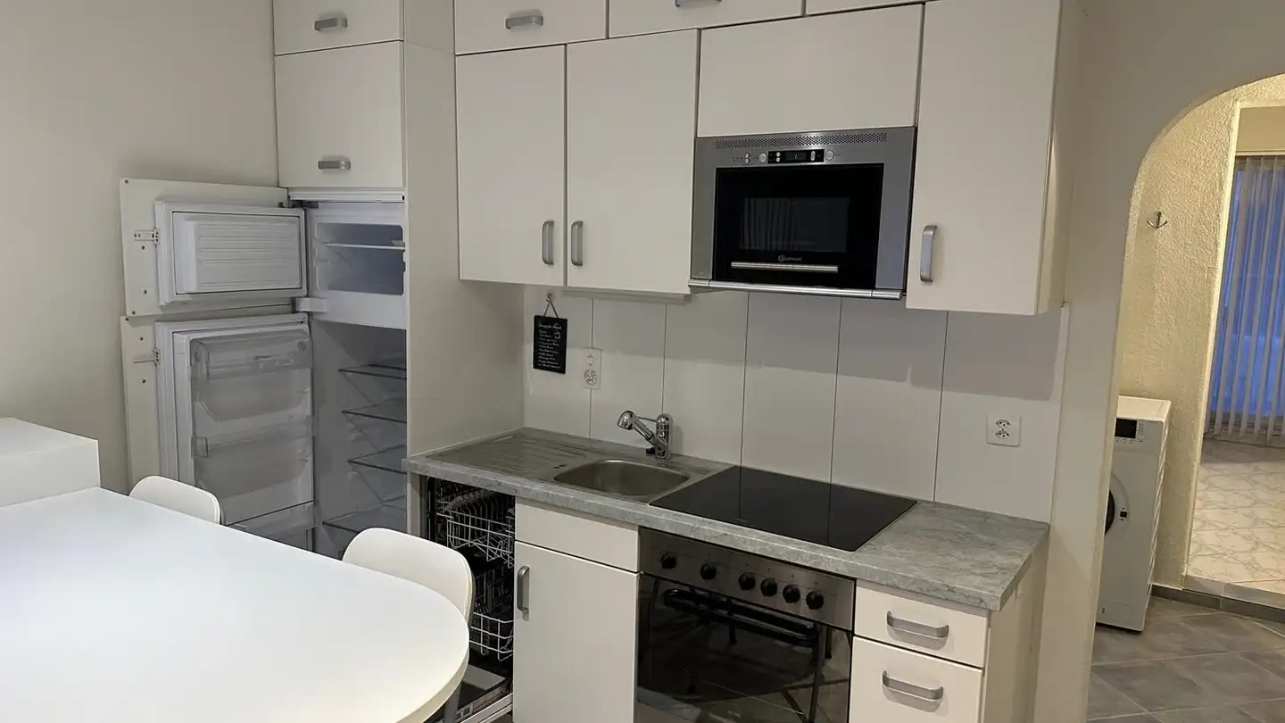 Apartment for rent - Dorfstrasse 15, 7402 Bonaduz - Photo 2