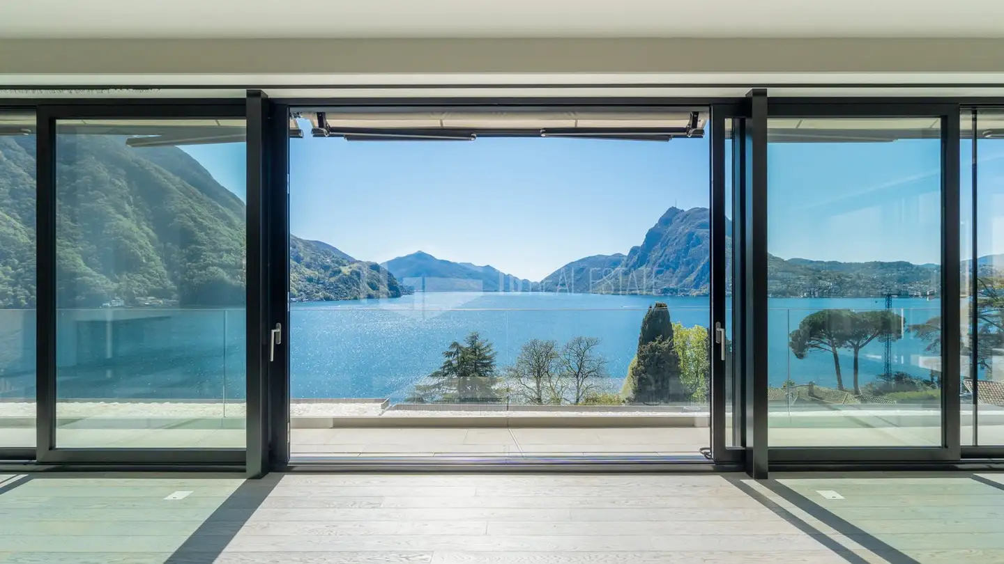 Penthouse for rent - 6977 Ruvigliana