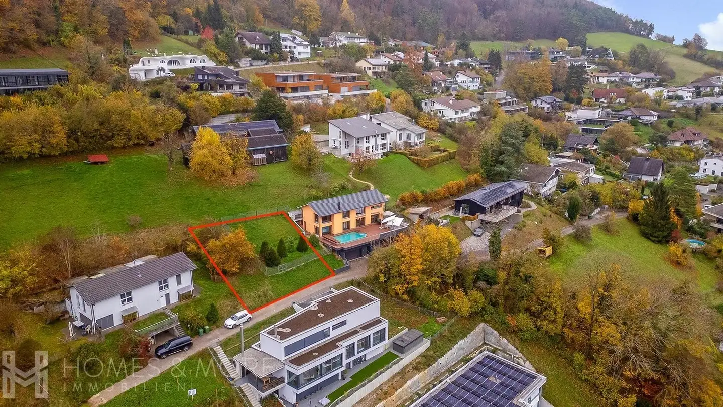 Constructible plot for sale - 4654 Lostorf