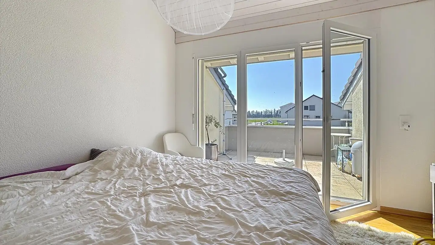 Apartment for rent - Route De La Chaumière 10, 1565 Vallon - Photo 4