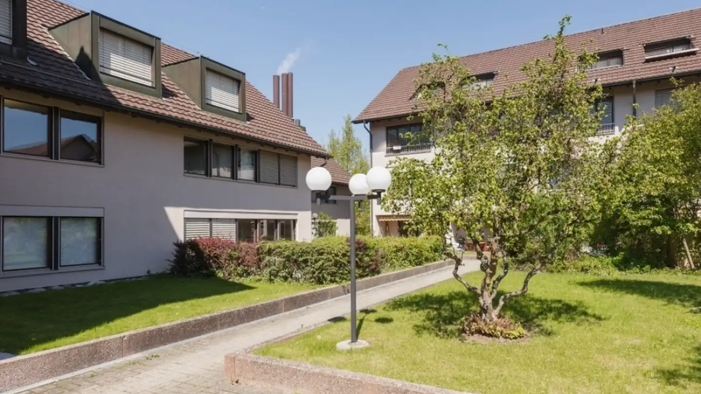 Apartment for rent - Bahnstrasse 16, 8603 Schwerzenbach - Photo 2