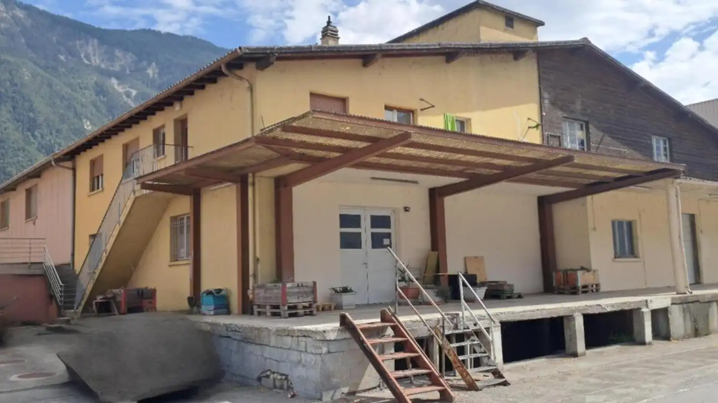 Edificio ad uso misto in vendita - Route Du Léman 8, 1906 Charrat - Foto 3