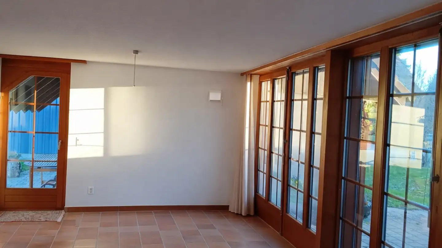 Appartement à louer - Hauptstrasse 15, 1794 Salvenach