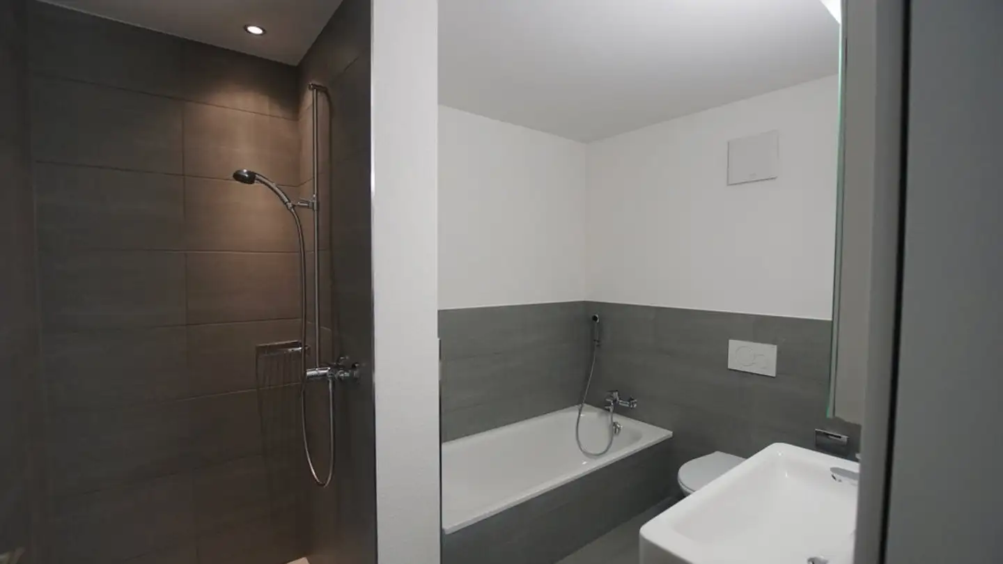 Wohnung mieten - Sonnenbergstrasse 12, 9100 Herisau - Foto 2