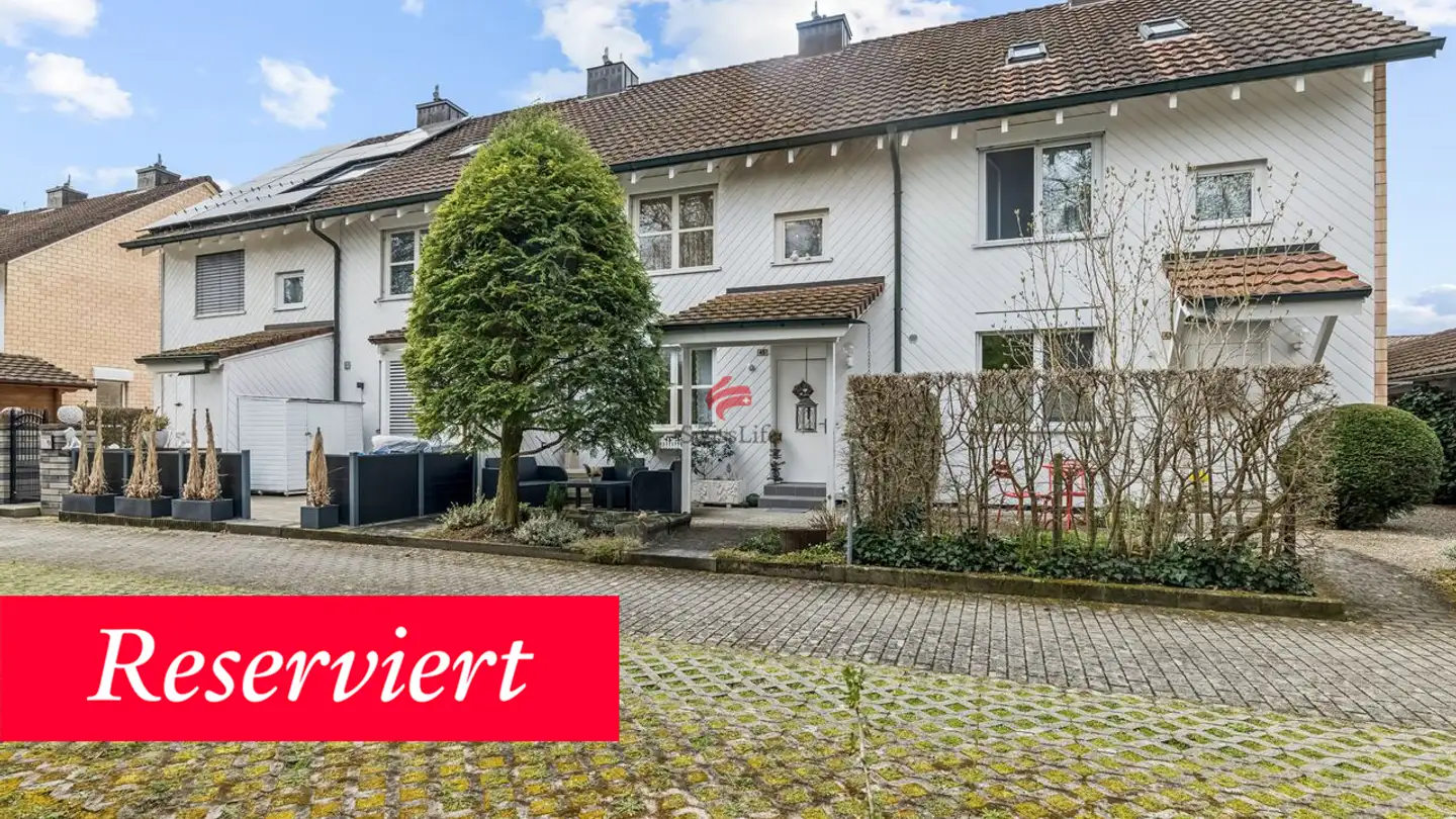 Casa a schiera in vendita - Brodheiteristrasse, 4663 Aarburg