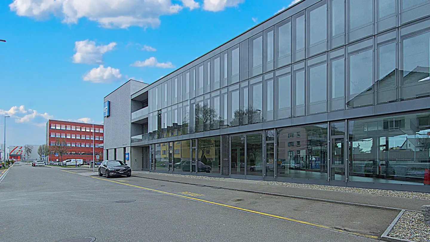Geschäft mieten - Zürichstrasse, 8306 Brüttisellen