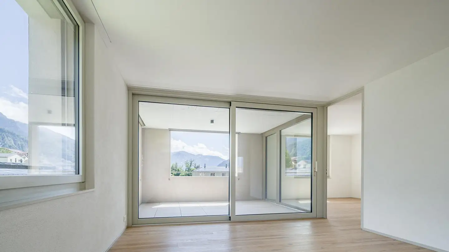 Apartment for sale - Vialstrasse, 7205 Zizers - Photo 2