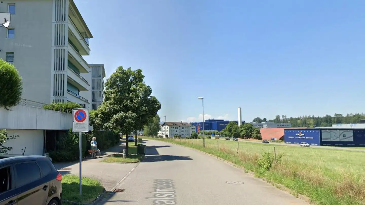 Parcheggio sotterraneo in affitto - Zentralstrasse 30, 6036 Dierikon