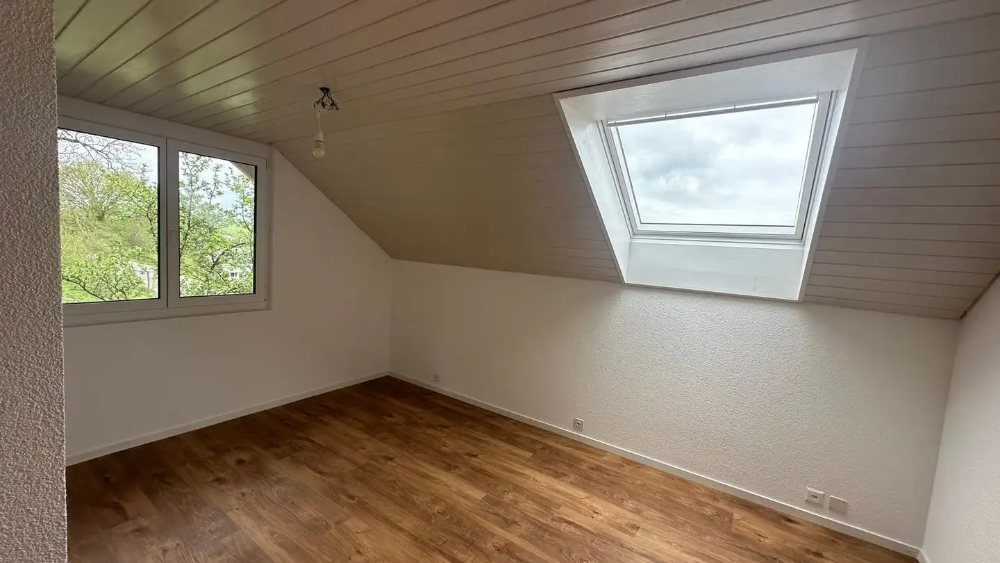 Attique à louer - Cheibenhölzliweg, 4314 Zeiningen - Photo 3