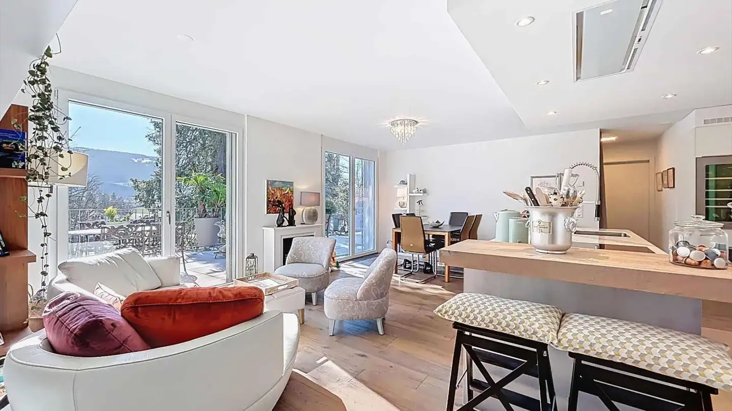 Appartamento in vendita - La Verrerie, 1624 La Verrerie - Photo 2