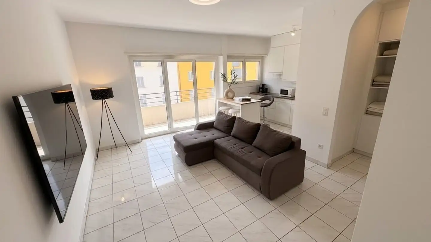 Appartement à louer - Via Soldini 2, 6830 Chiasso