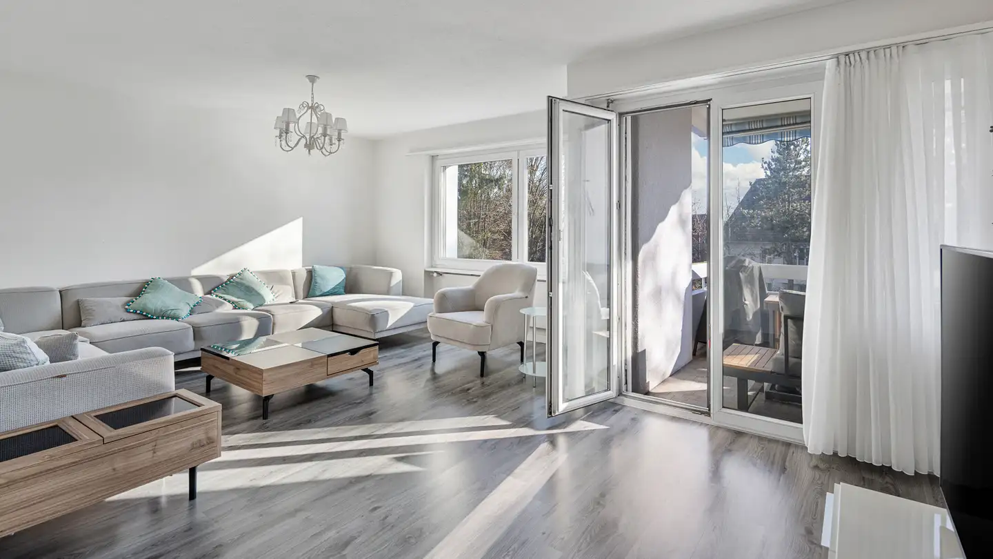 Wohnung kaufen - Schulhausstrasse 1, 8320 Fehraltorf - Foto 2