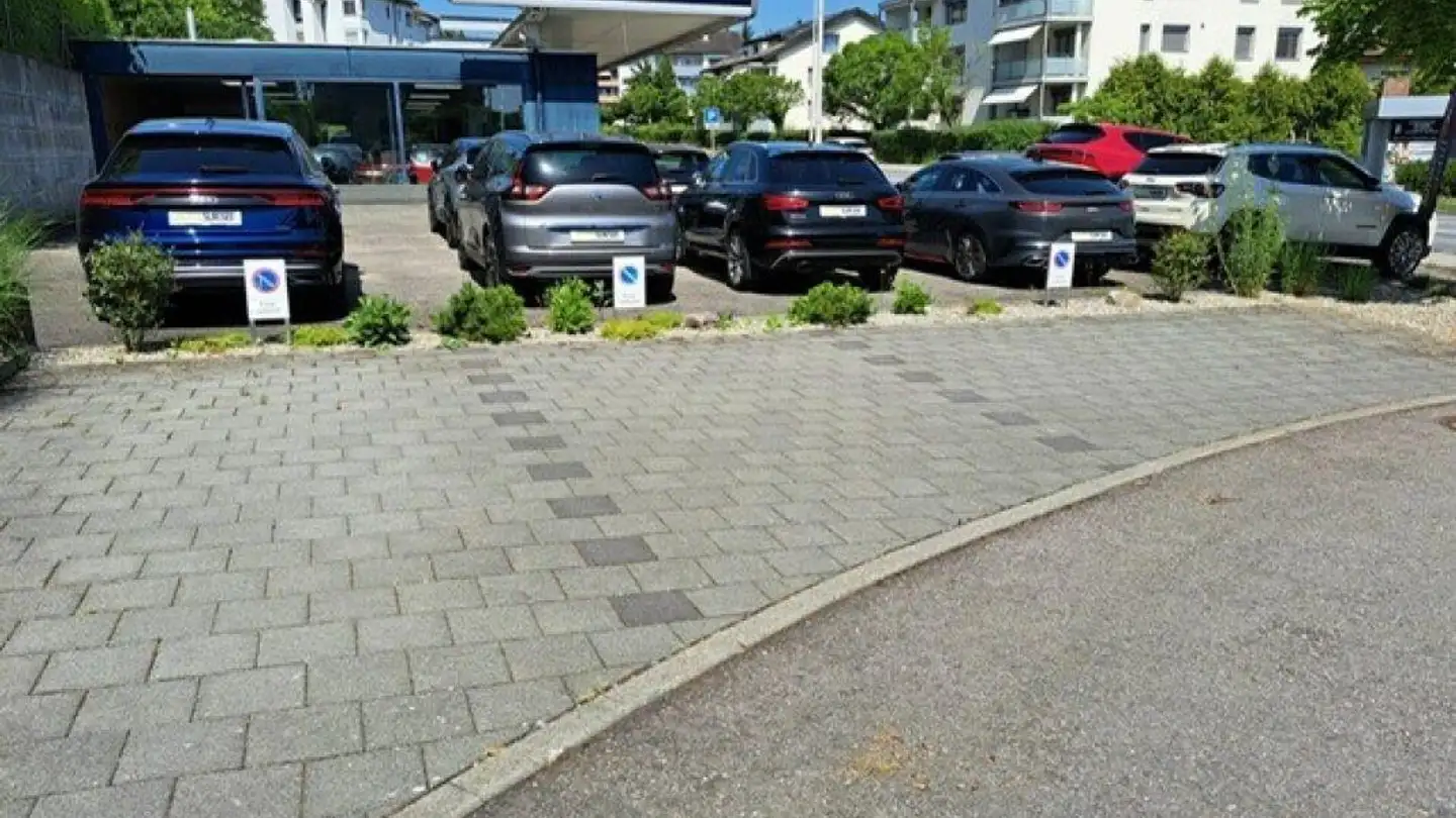 Outdoor parking space for rent - Rosengarten, 6210 Sursee - Photo 2