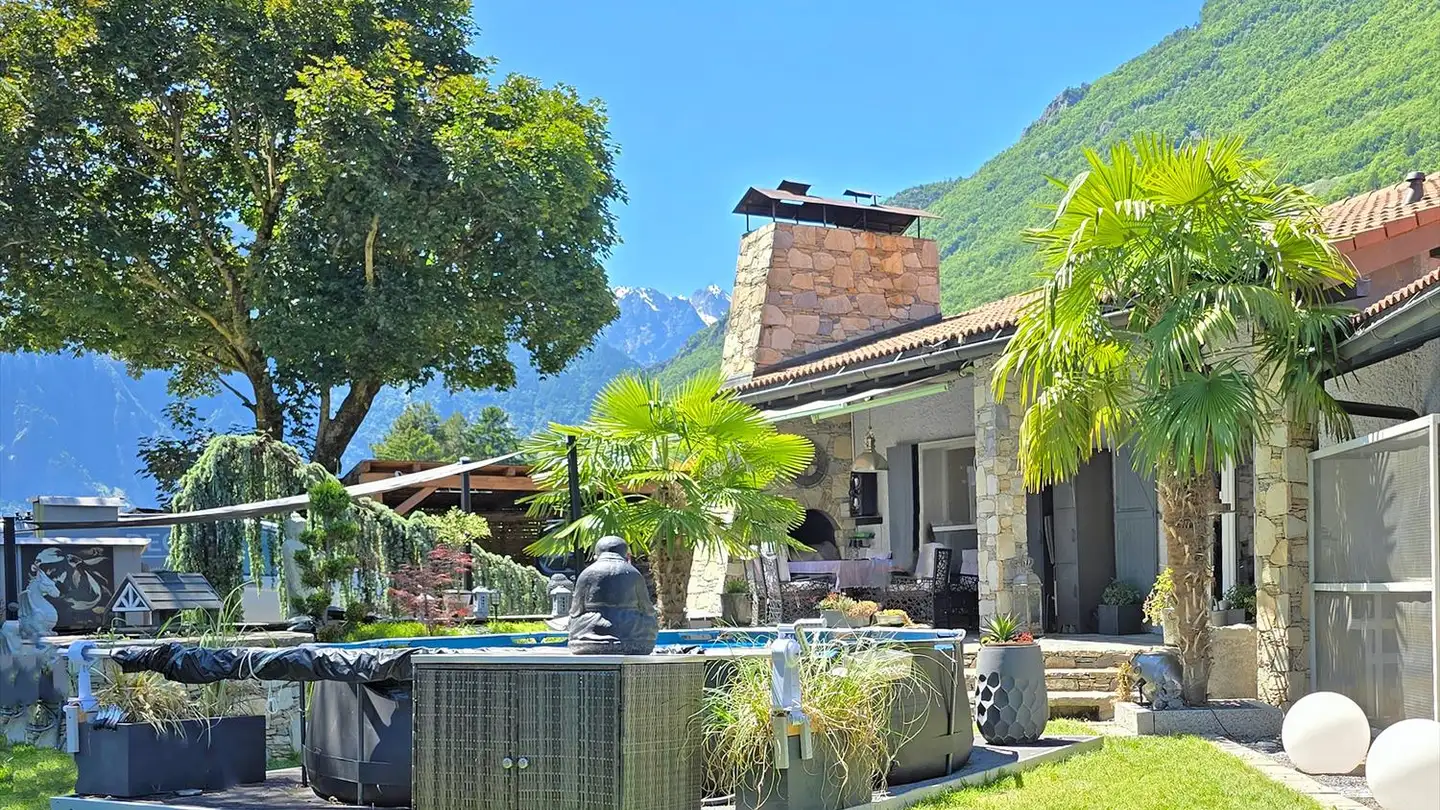 Villa for sale - 1926 Fully