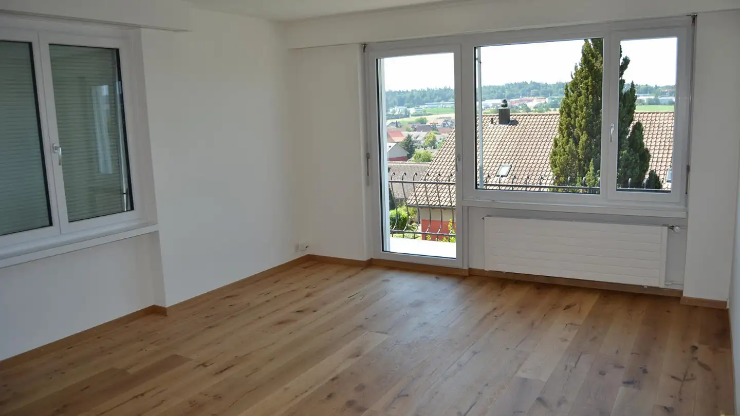 Wohnung mieten - Rebstrasse 50, 8156 Oberhasli - Foto 2