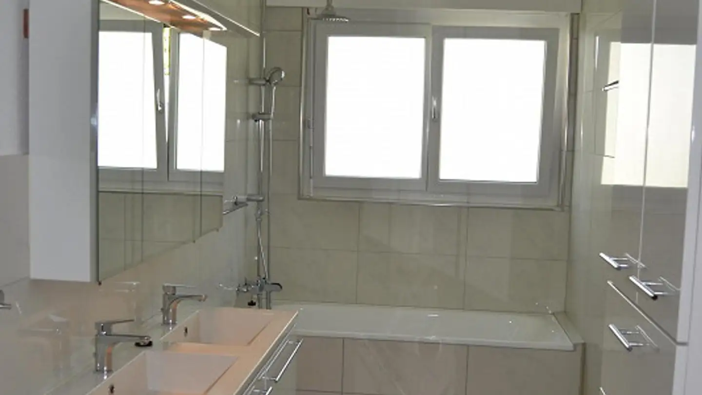 Appartement à louer - Rebstrasse, 8156 Oberhasli - Photo 4