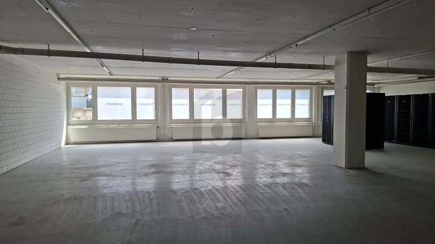 Storage space for rent - 6331 Hünenberg