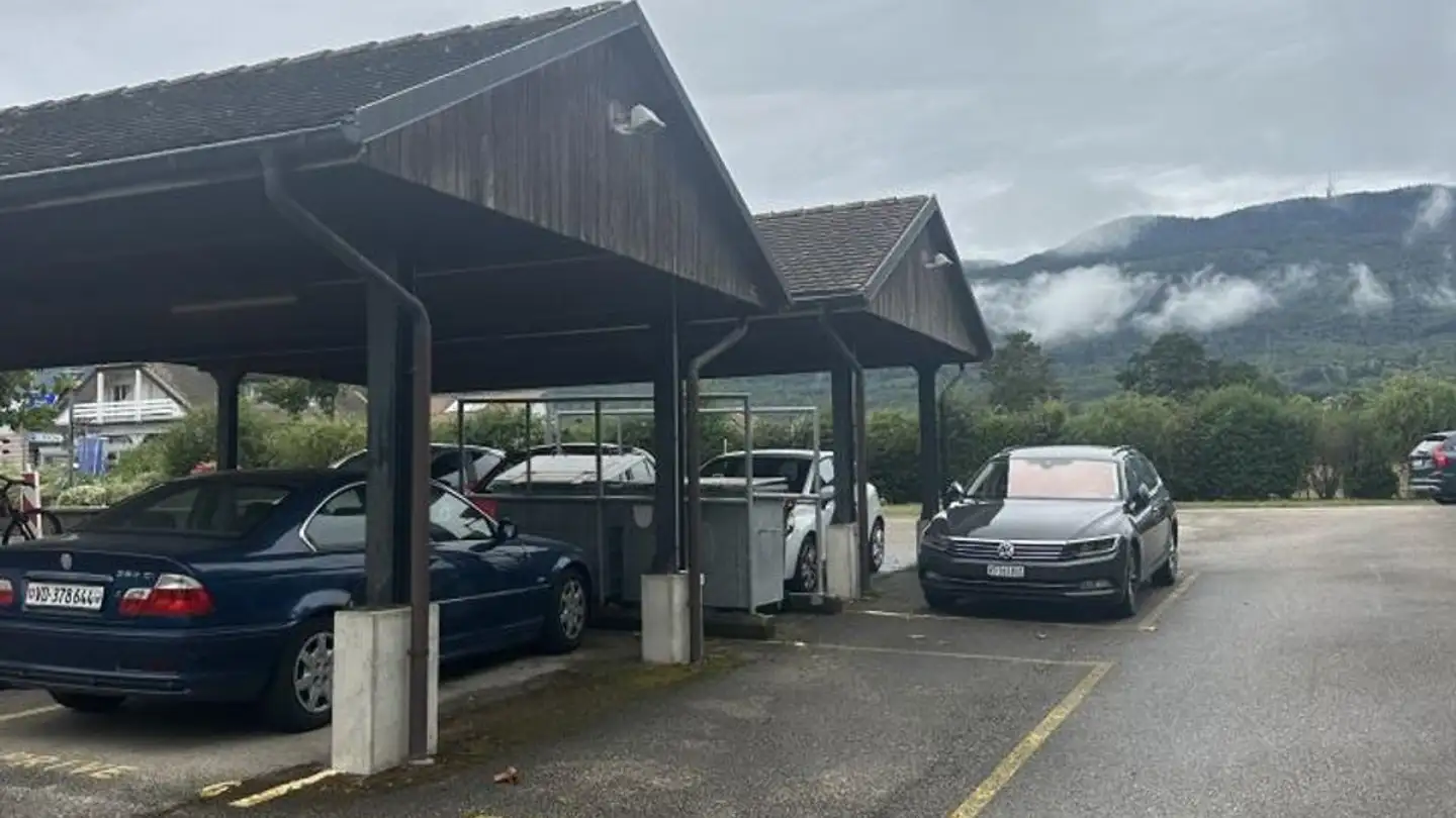 Garage individuel à vendre - 1275 Chéserex