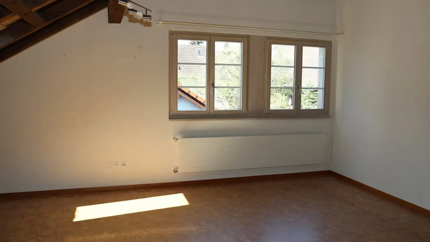 Attique à louer - Dorfstrasse 82, 4917 Melchnau - Photo 2