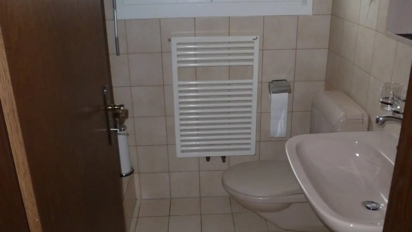 Appartamento in affitto - Kirchenrüttiweg 9, 6463 Bürglen UR - Photo 3