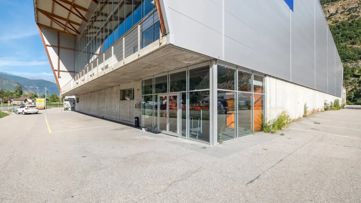 Proprietà industriale in affitto - Kantonsstrasse 408, 3900 Gamsen - Photo 3