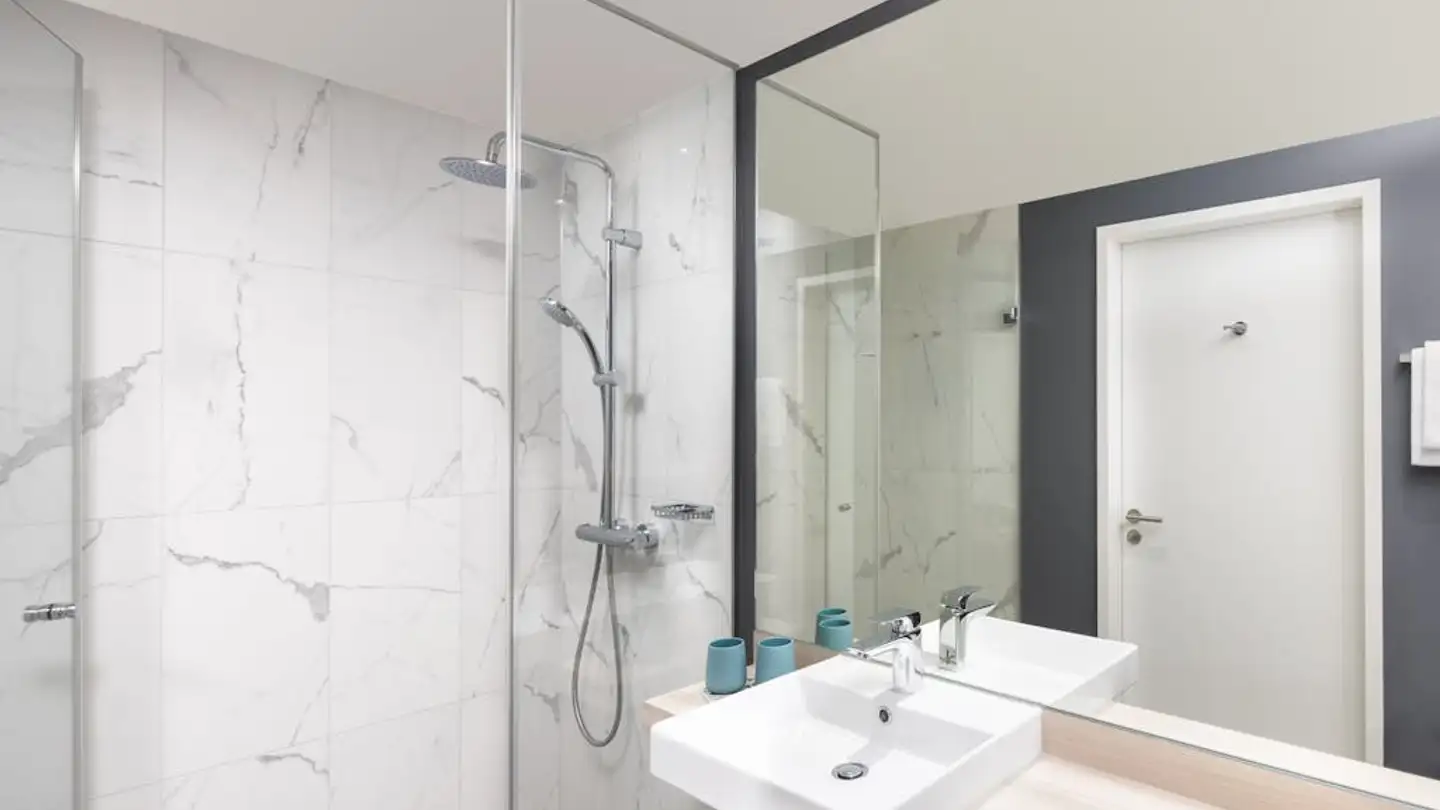 Appartamento in affitto - Thurgauerstrasse, 8152 Glattpark (Opfikon) - Photo 4