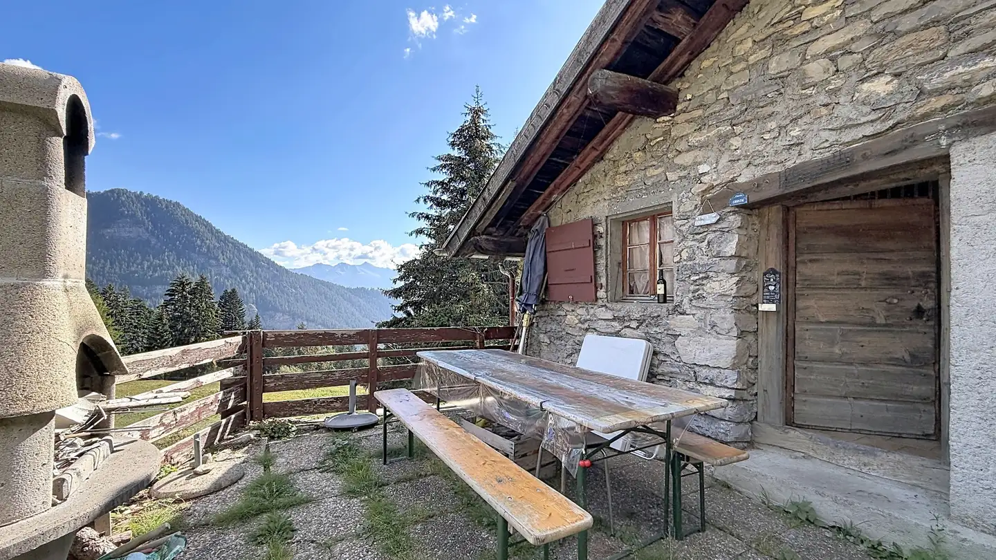 Chalet for sale - 1966 St-Romain (Ayent)