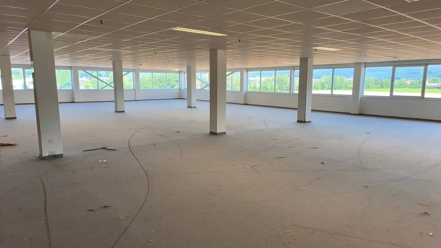 Commercial for rent - Büetigenstrasse 74, 2557 Studen BE