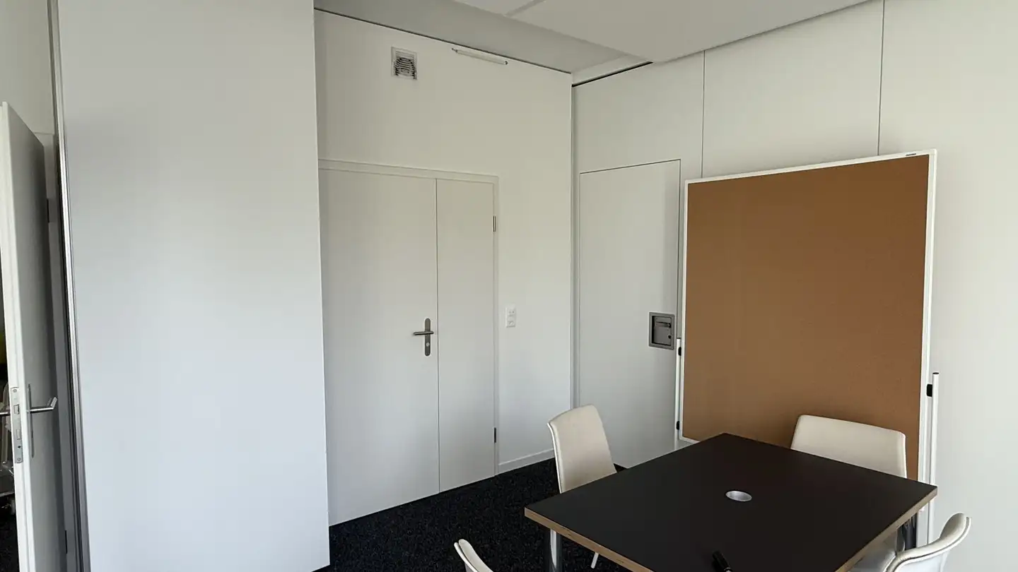 Office space for rent - Tramstrasse 99, 4132 Muttenz - Photo 4