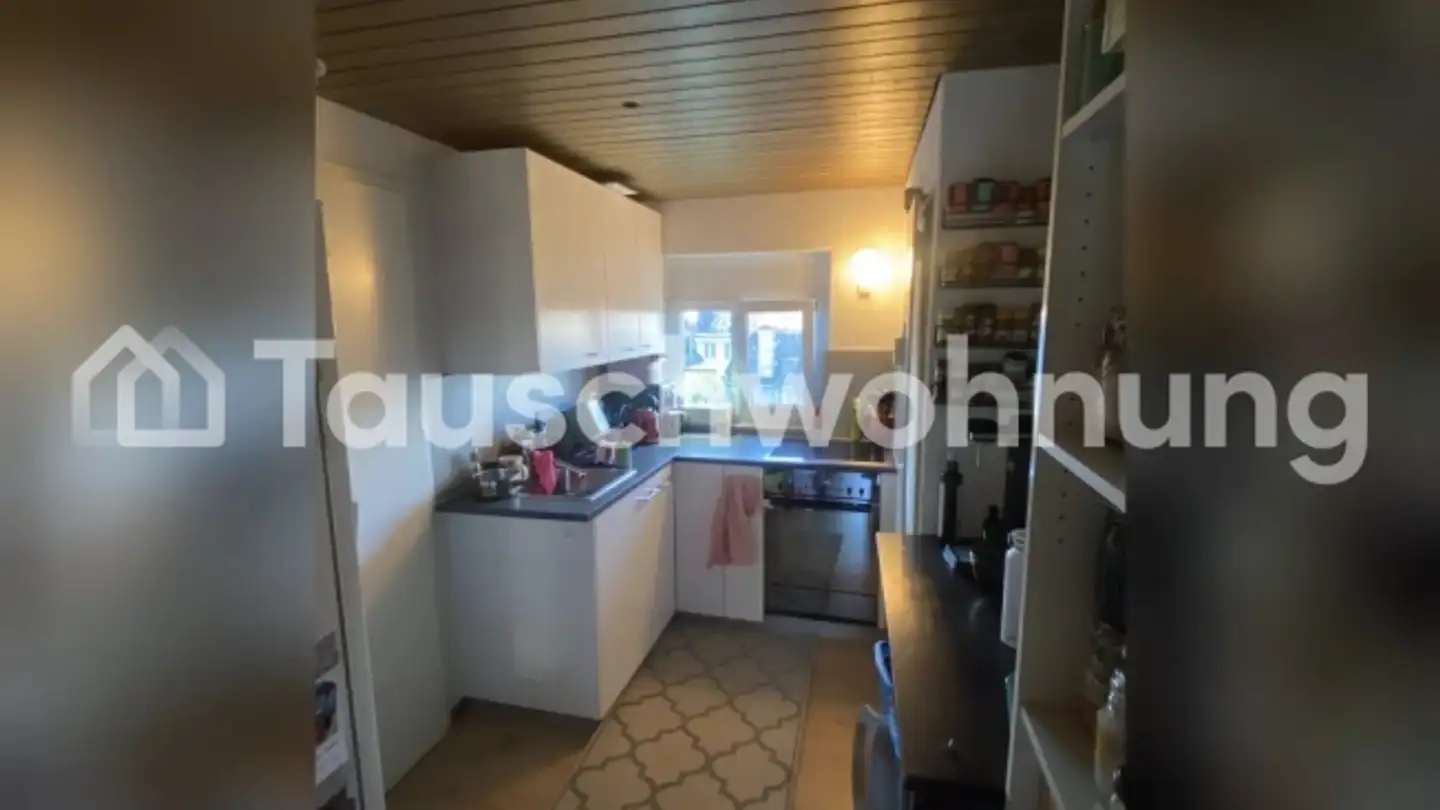 Attic flat for rent - 8001 Zürich - Photo 2