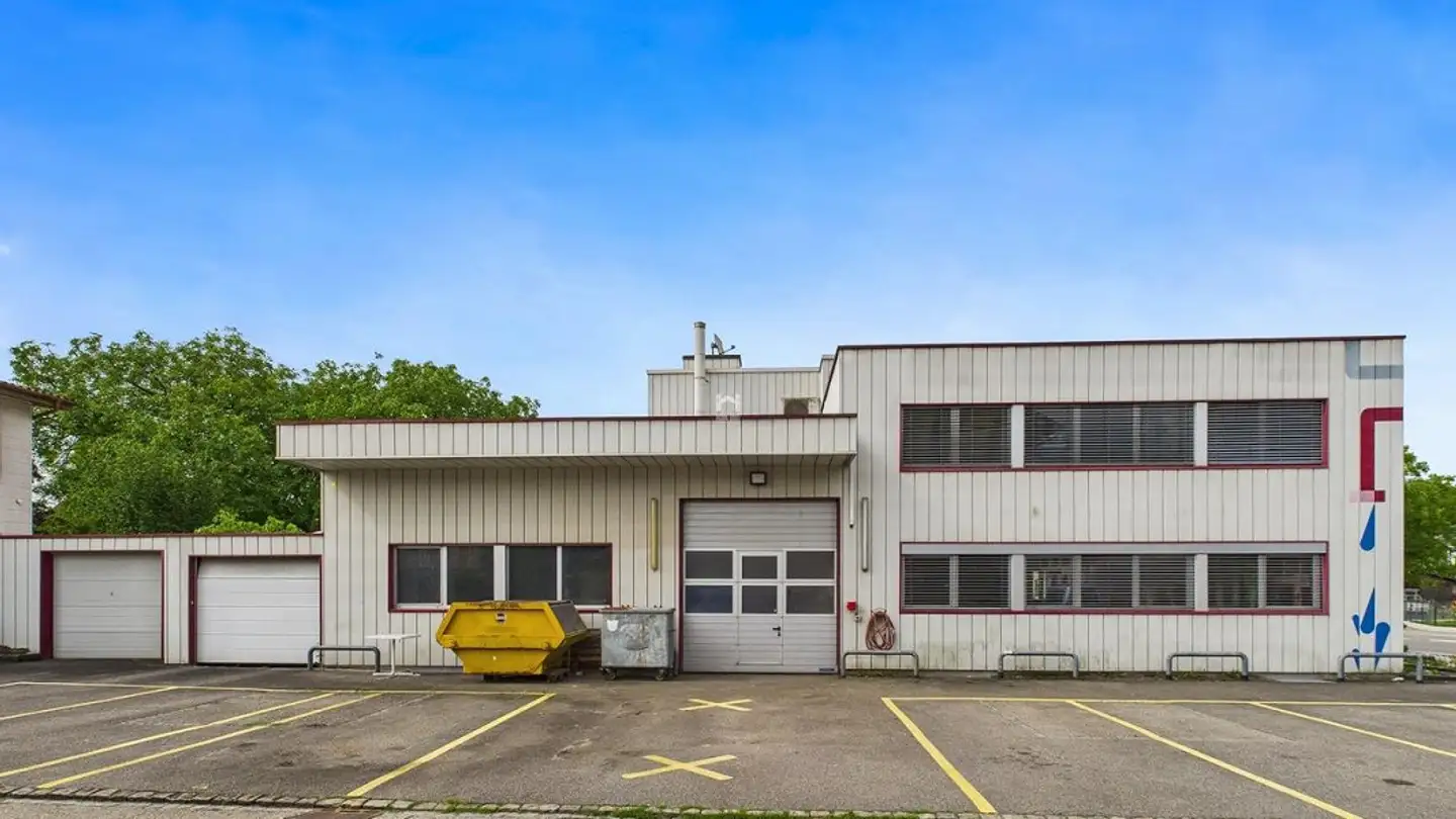 Mixed-use building for sale - 4617 Gunzgen - Photo 3