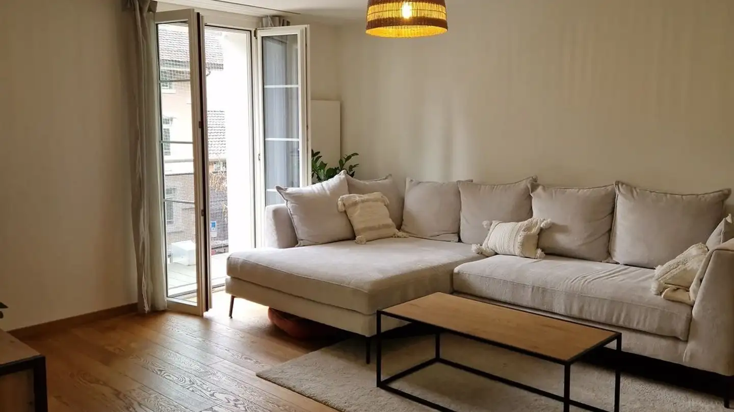 Wohnung mieten - Riemenstaldenstrasse 2, 6452 Sisikon