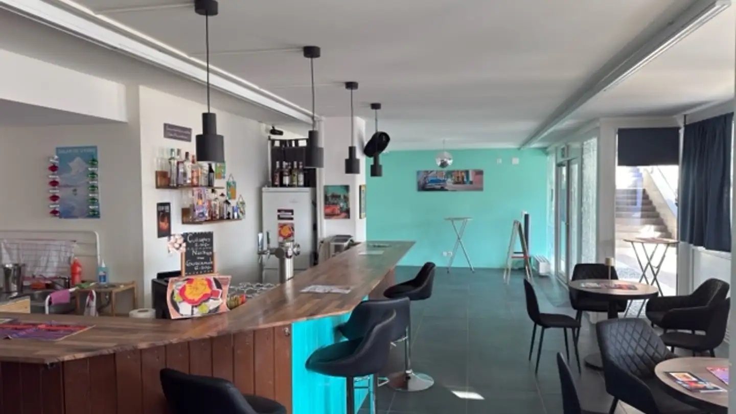 Commercial à louer - 2800 Delémont
