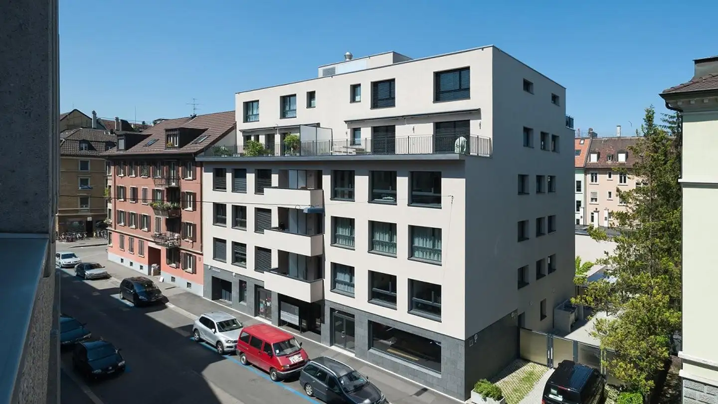 Place de parking souterraine à louer - Ackerstrasse 21, 8005 Zürich