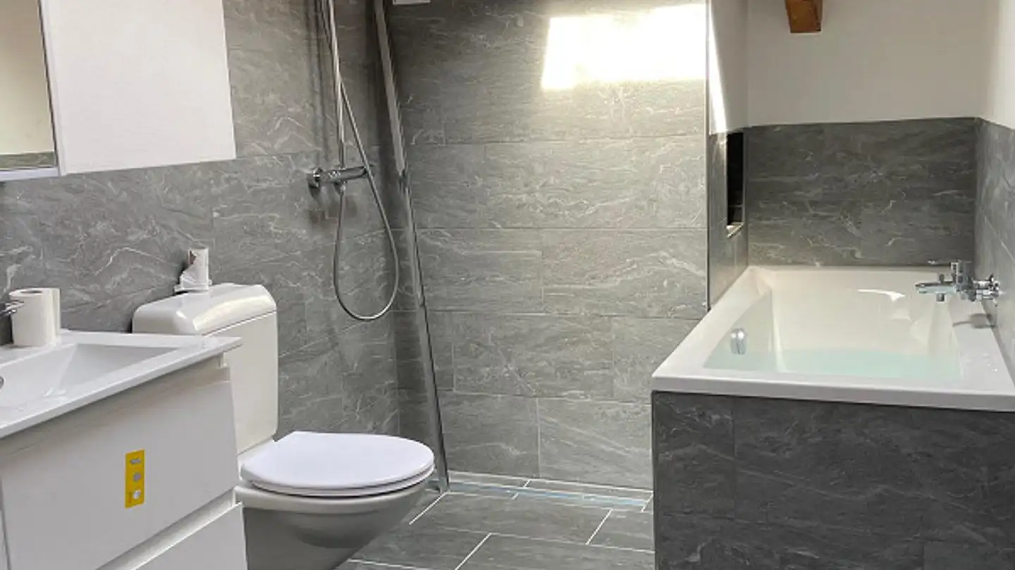 Penthouse for rent - Castaletweg, 7206 Igis - Photo 4