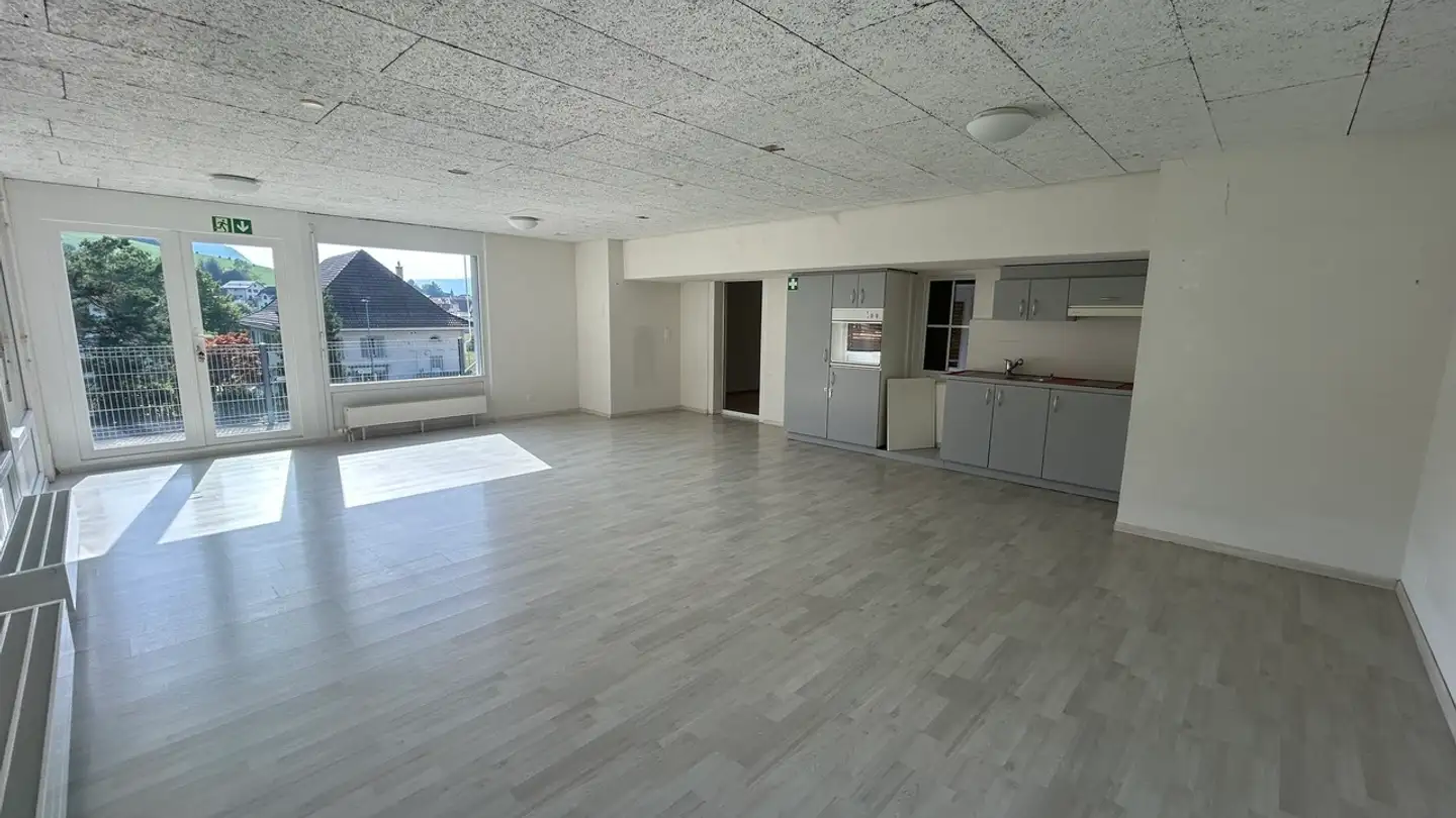 Casa grotta in affitto - Rue De La Gare, 2605 Sonceboz-Sombeval - Photo 2