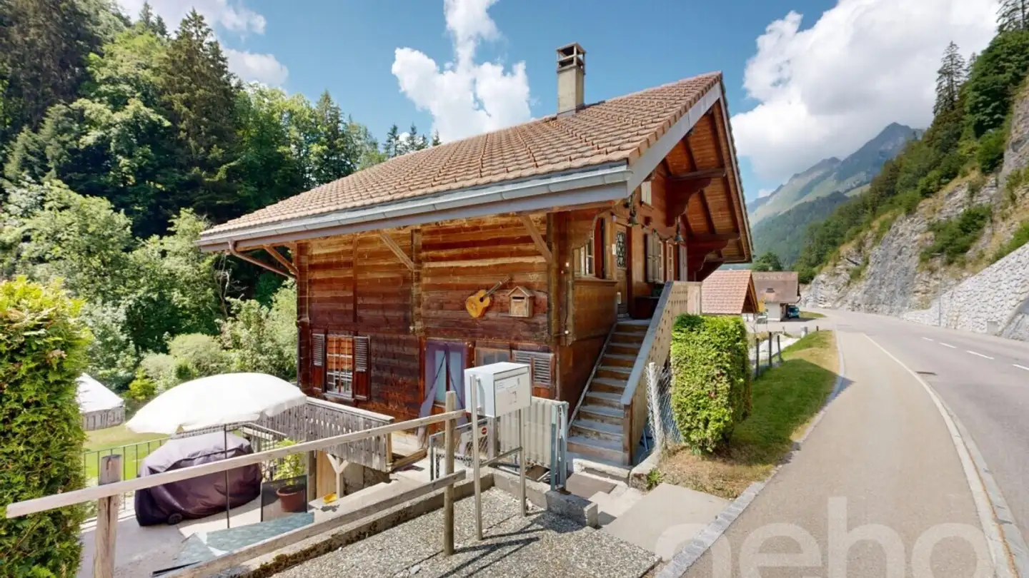 Chalet for sale - 1656 Jaun