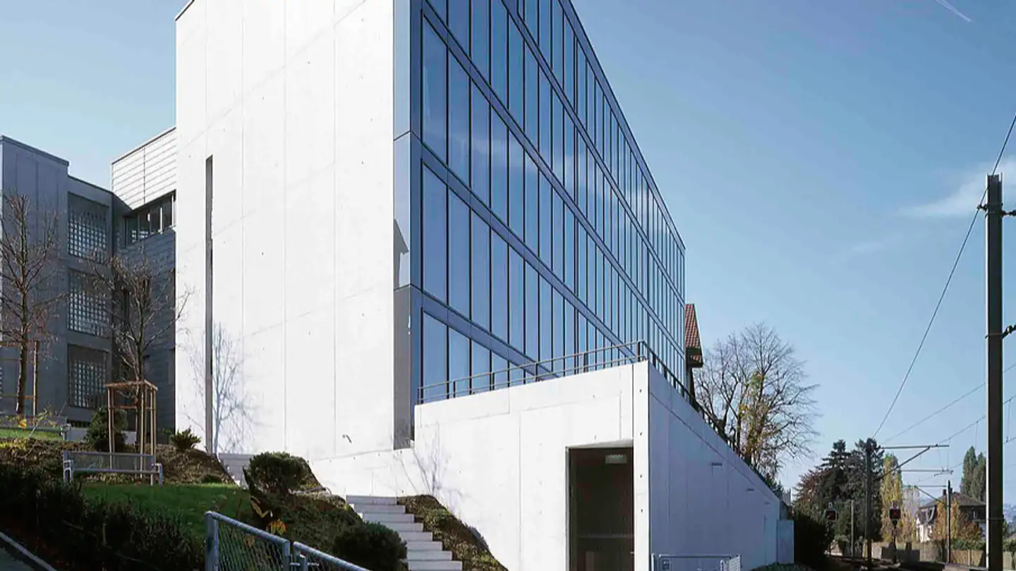 Bürofläche mieten - Kantonsstrasse 77, 8807 Freienbach - Foto 2