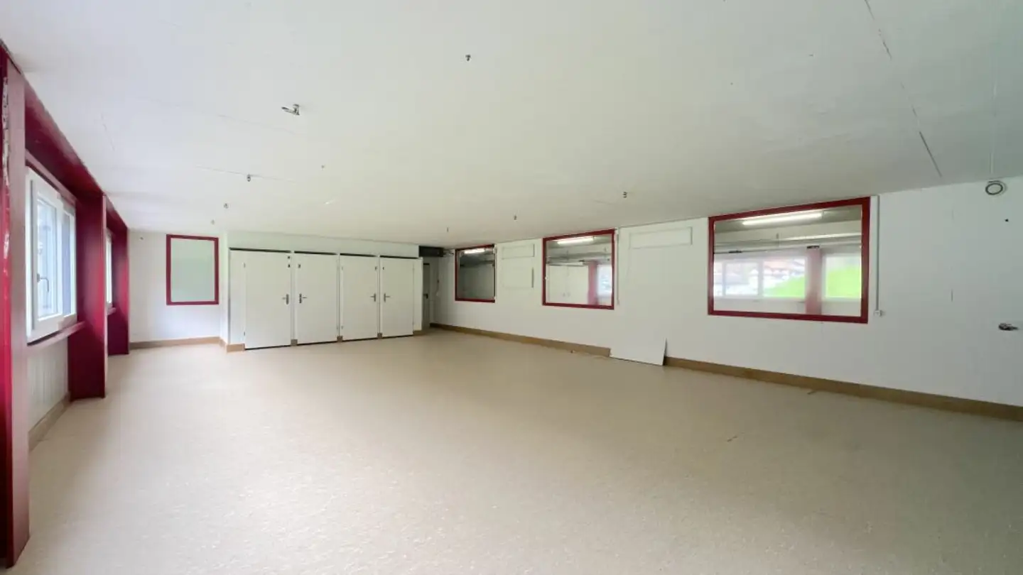 Gewerbe mieten - Industriestrasse 12, 6436 Ried (Muotathal)