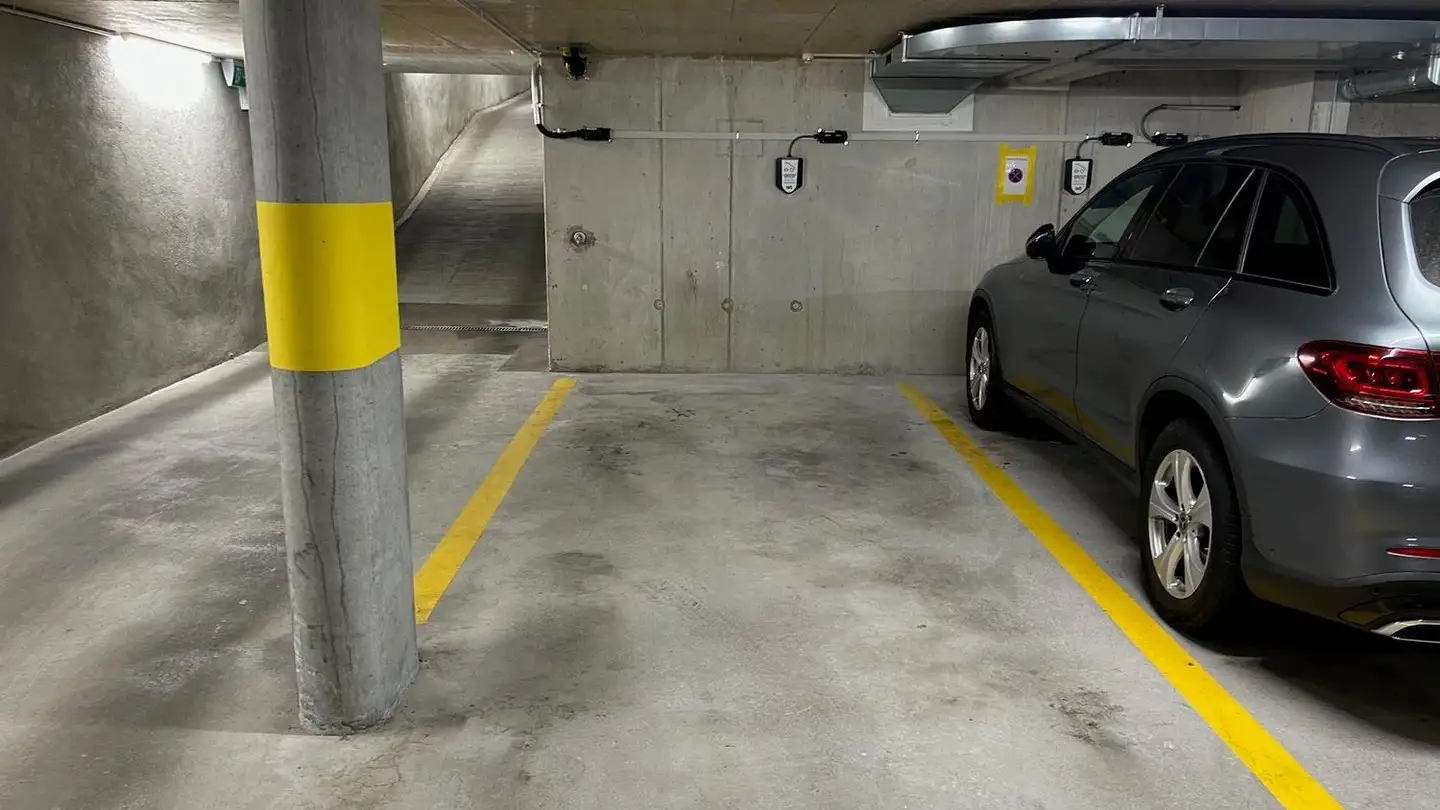 Tiefgaragenstellplatz mieten - Frobenstrasse 38, 4053 Basel - Foto 2