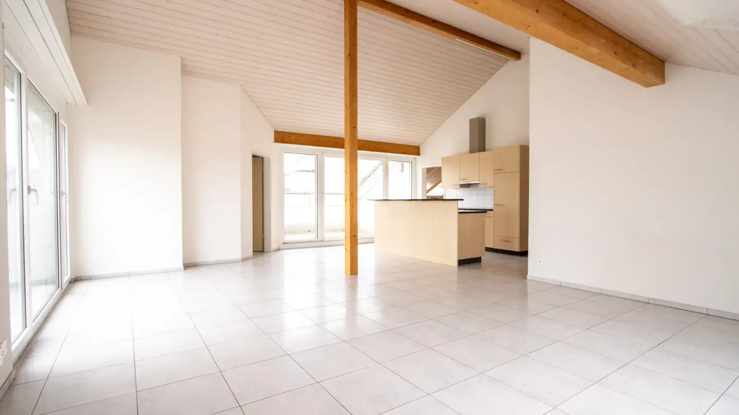 Attique à louer - Bielstrasse, 3270 Aarberg - Photo 3