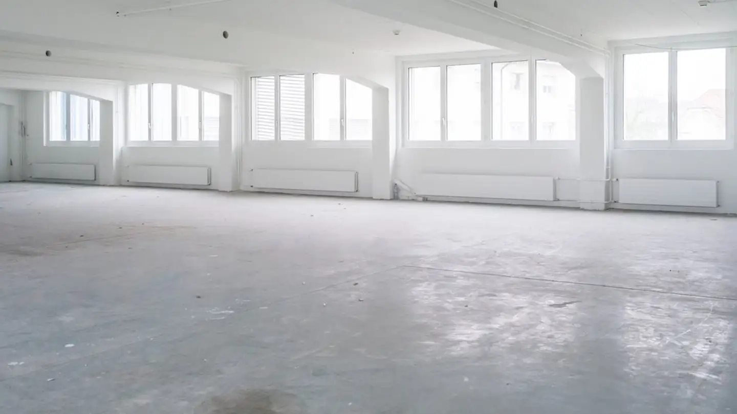 Commercial for rent - Oberer Kanalweg 7, 2558 Aegerten - Photo 2