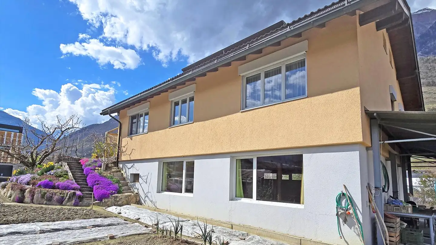 Single house for sale - 1926 Fully