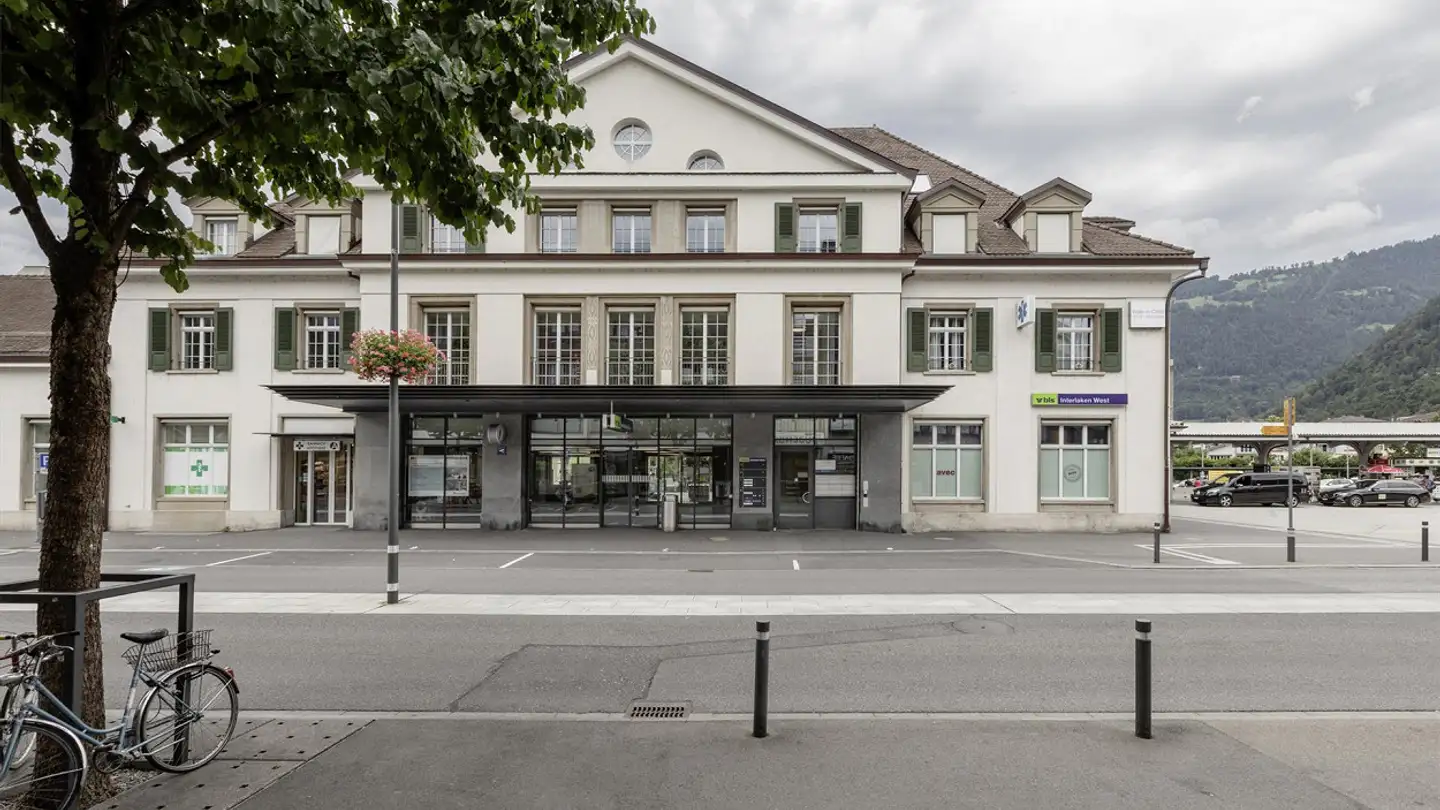 Bureau à louer - Bahnhofstrasse 28, 3800 Interlaken