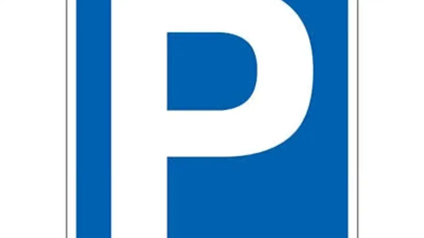 Place de parking extérieure à louer - Via Val Maggiore 4b, 6807 Taverne
